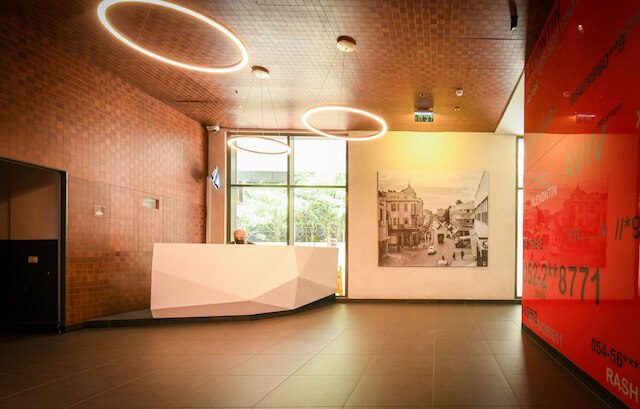 ロスチャイルド付近の豪華なレヴォンティンアパート