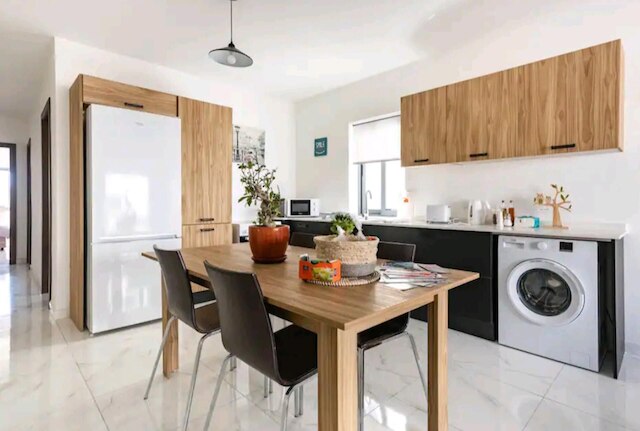 スタイリッシュ  3ベッド ペントハウス クローズ トゥ ザ ブルー グロット