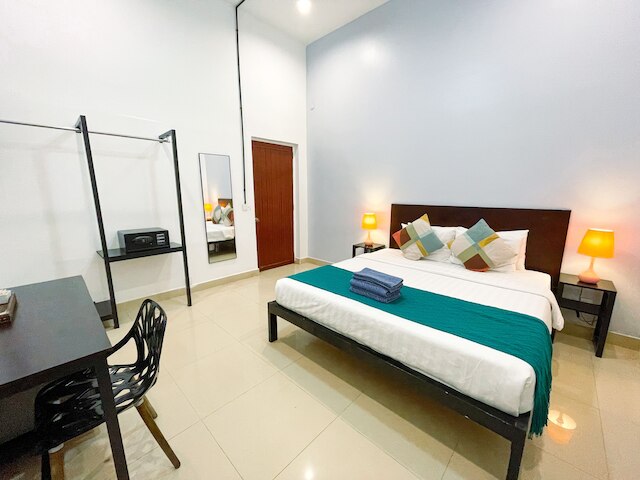 ザ・バードケージ・ブティック