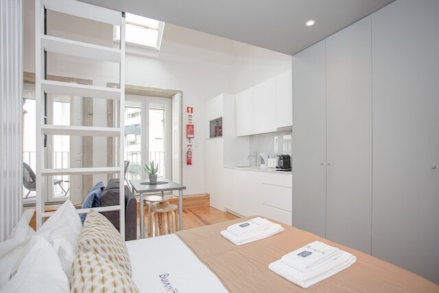 リーヴィング - ポルトの心 メザニン