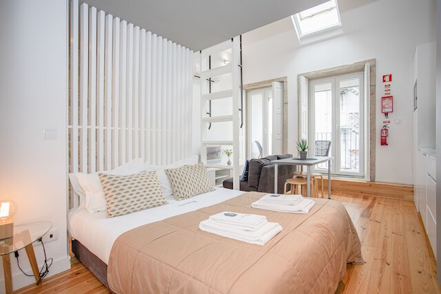 リーヴィング - ポルトの心 メザニン