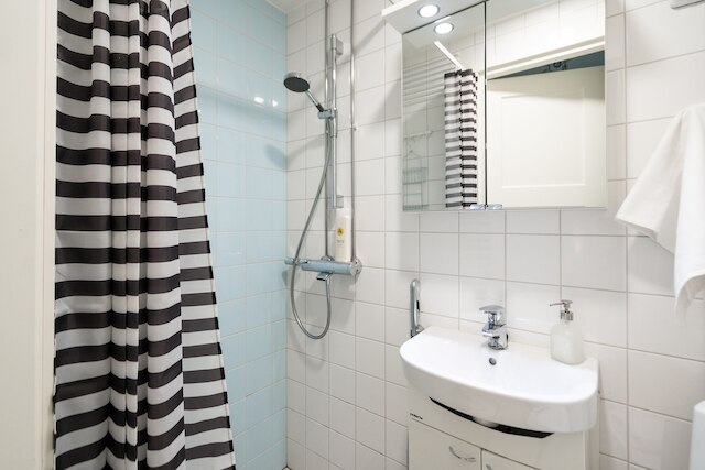 ルミナス 1br ネクスト トゥ プー-ヴァリラ