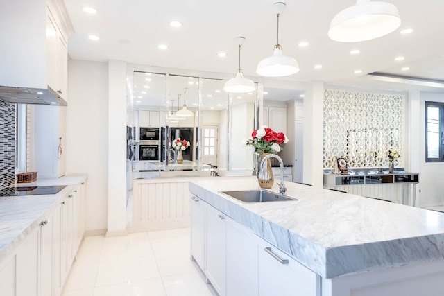 エクスキジットプールビラB