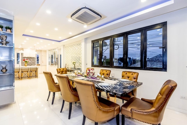 エクスキジットプールビラB