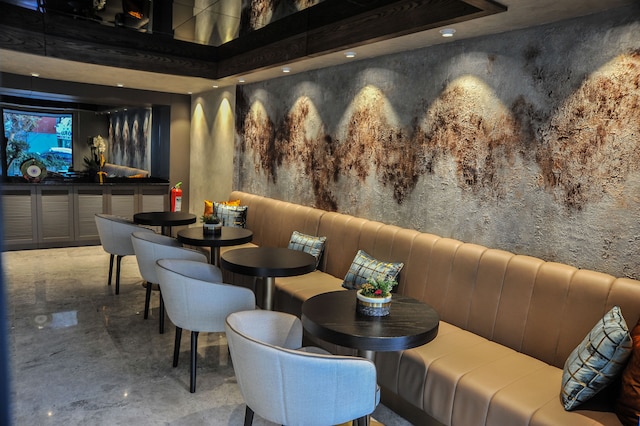 ジ・アルパインホテル