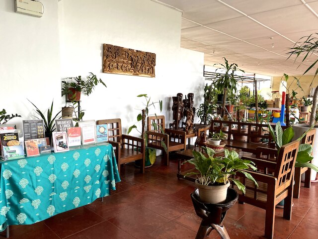 ダバオ空港ビューホテル