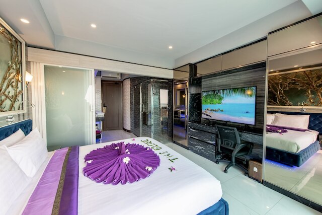 ザ・グローブ ホテル バー アンド レストラン