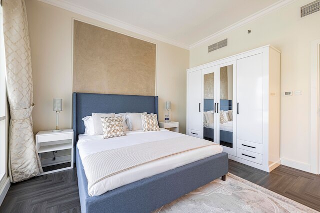 豪華でスタイリッシュな1BR、素晴らしい市内の眺望付き