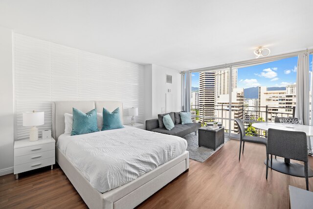 イリカイ マリーナ バケーションズ