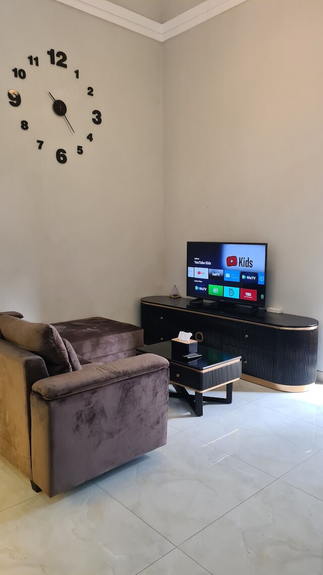 オエマワィサタリンギンサリ