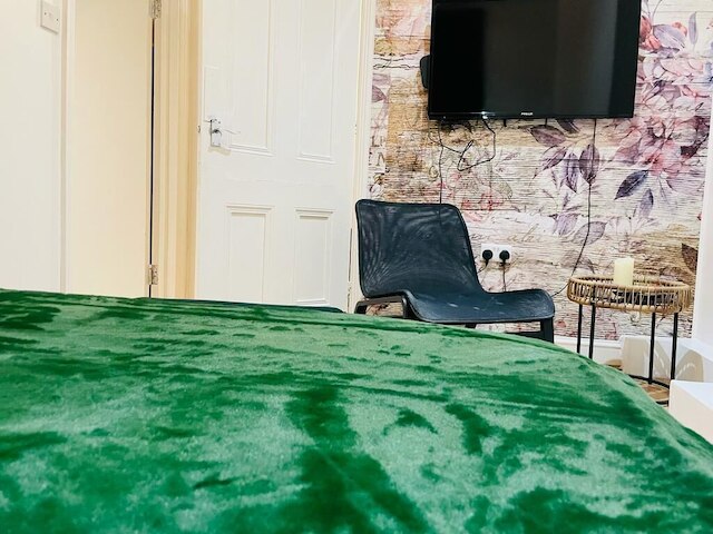 ジャグジーホットタブ＆サウナ付のロンドンラグジュアリーアパートメント