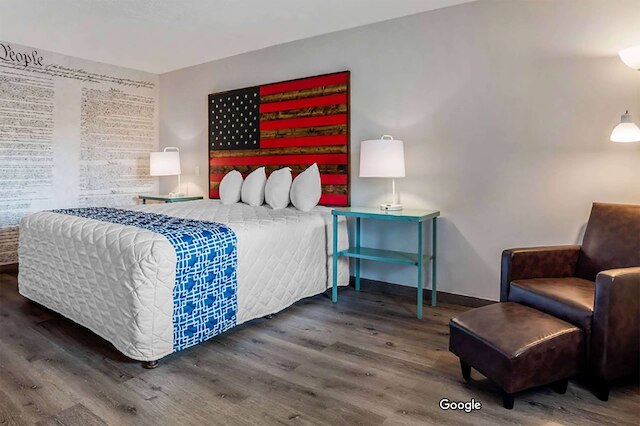 スーパー 8 バイ ウィンダム デールビル/フォート ノヴォセル