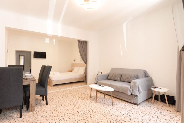 アテネ プラカ ファミリー  スイート