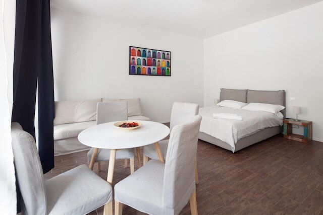 ワンダフルイタリーによるラルゴモリーナスタジオI