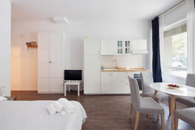 ワンダフルイタリーによるラルゴモリーナスタジオI