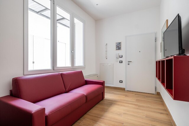 ジョルジ ホームズ バイ ワンダフル イタリア - コラッロ