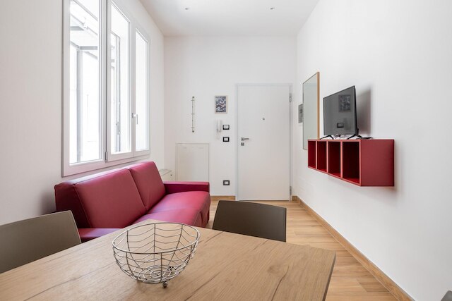 ジョルジ ホームズ バイ ワンダフル イタリア - コラッロ