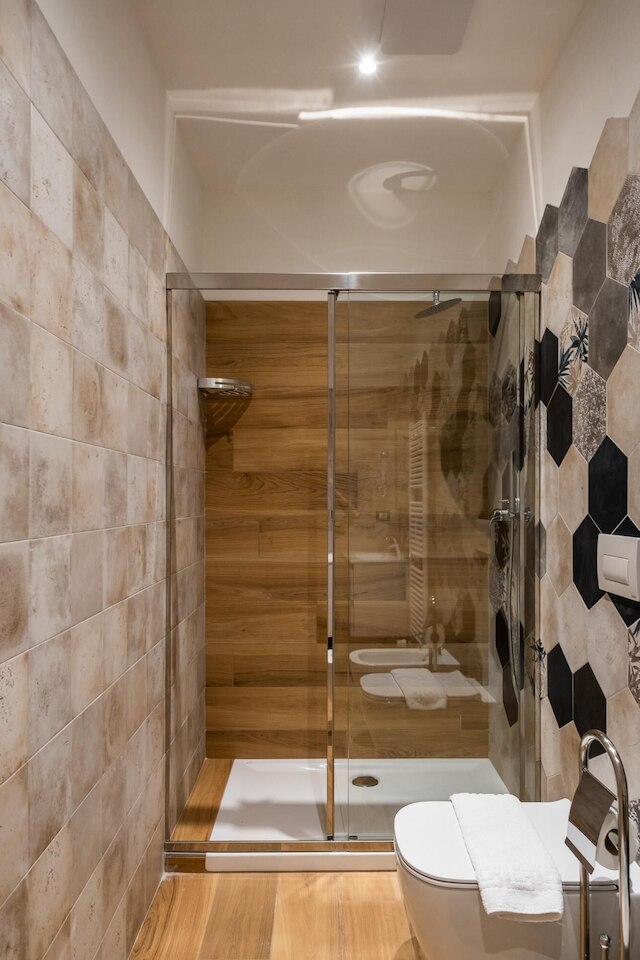 ワンダフルイタリーバイジョージーホームズ - ヴェルデボスコ