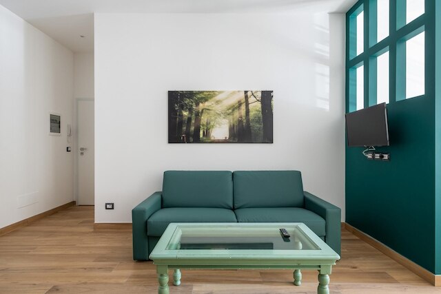 ワンダフルイタリーバイジョージーホームズ - ヴェルデボスコ