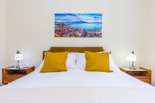 ワンダフルイタリーによるピアツァ・デル・ジェスから数歩