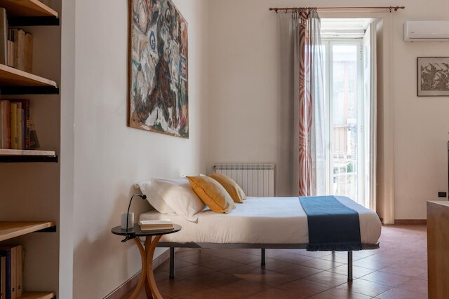 マイオラーニ ファミリー  アパートメント ネル セントロ ディ ナポリ