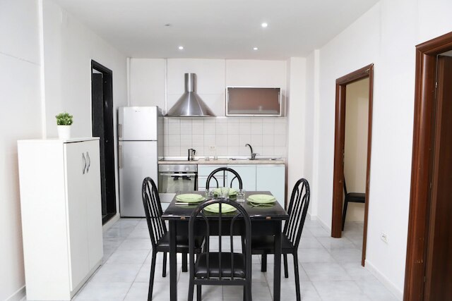 ナポリ チェントラーレ バジェット アパートメント