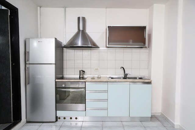 ナポリ チェントラーレ バジェット アパートメント