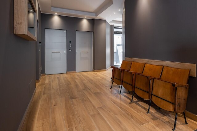 ジョルジ・ホームズ・バイ・ワンダフル・イタリー - ソレ