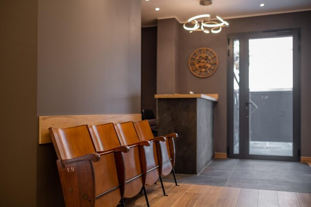 ジョルジ・ホームズ・バイ・ワンダフル・イタリー - ソレ