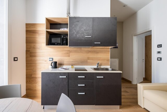 ジョルジ ホームズ - サッビア CAV