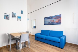 ジョルジ ホームズ バイ ワンダフル イタリー - チエロ