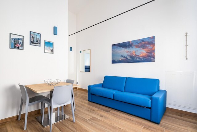 ジョルジ ホームズ バイ ワンダフル イタリー - チエロ