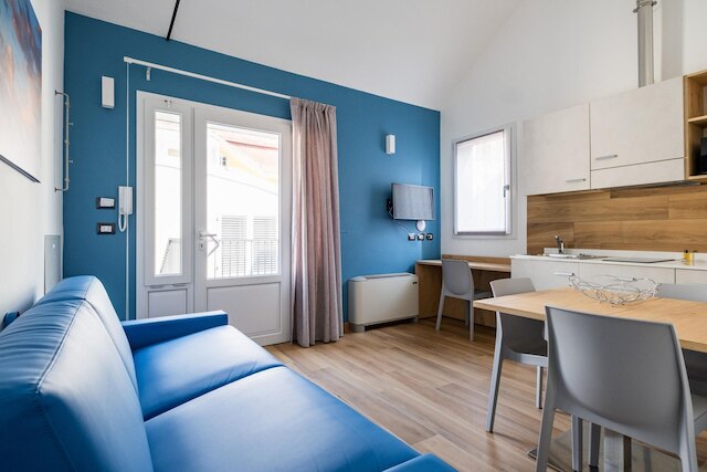 ジョルジ ホームズ バイ ワンダフル イタリー - チエロ