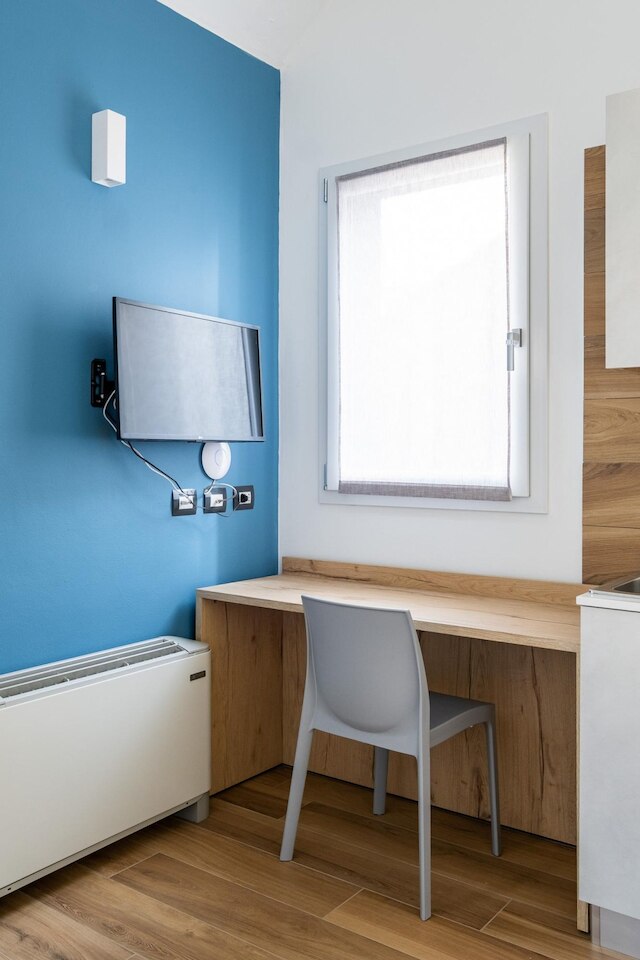 ジョルジ ホームズ バイ ワンダフル イタリー - チエロ