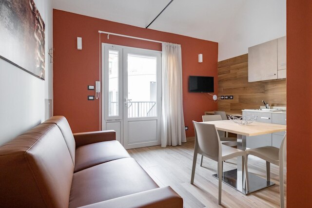 ジョルジ ホームズ - ラメ CAV