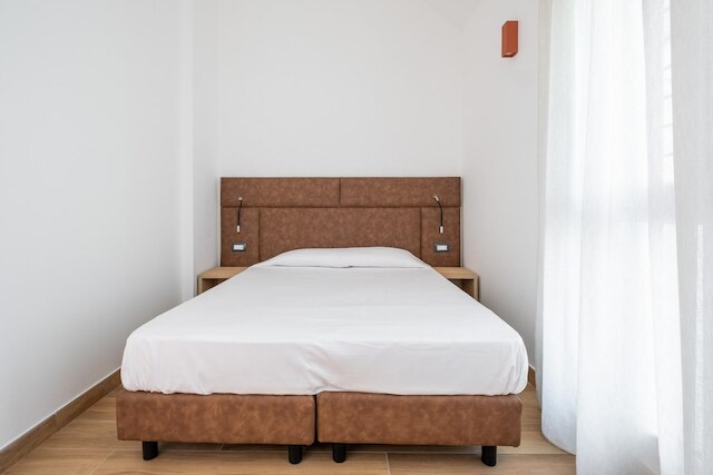 ジョルジ ホームズ - ラメ CAV