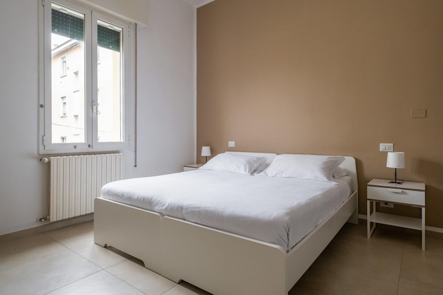 パラッツィーナ・カラッチ - アパルタメントサム