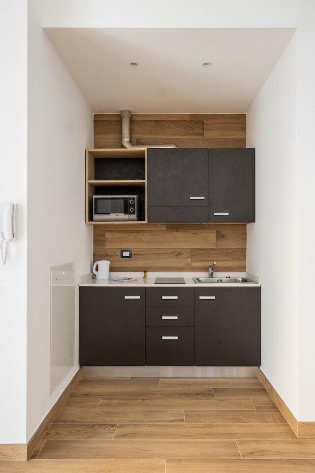 ジョルジ ホームズ - クアルツォ CAV