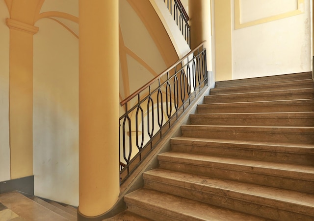 アメージング シー ビュー イン ヒストリック ビルディング イン ダウンタウン