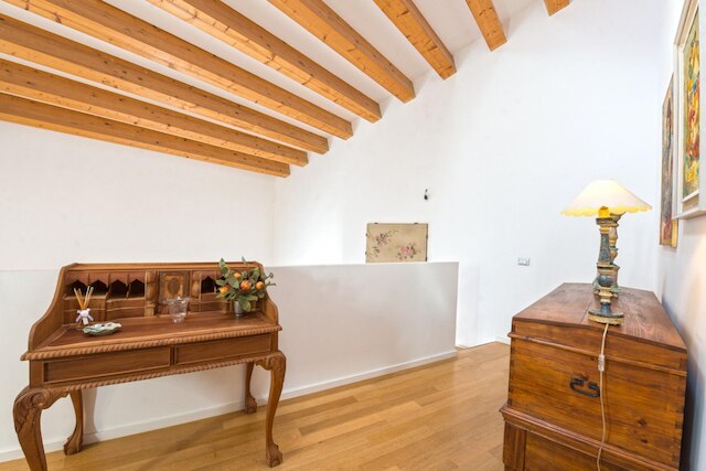 チャーミング  アパートメント イン ザ シティ センター