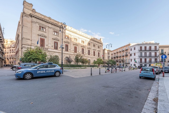 カーサ ボルサ コン バルコーネ バイ ワンダフル イタリー