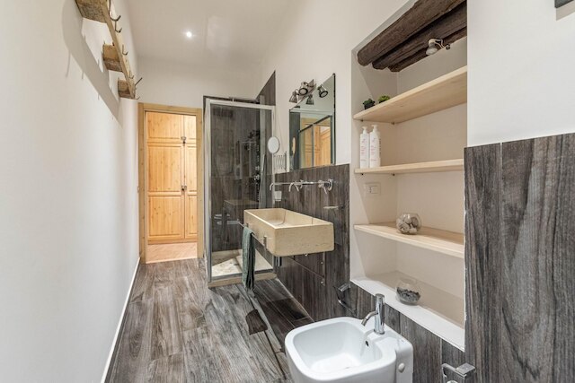 カーサ ボルサ コン バルコーネ バイ ワンダフル イタリー