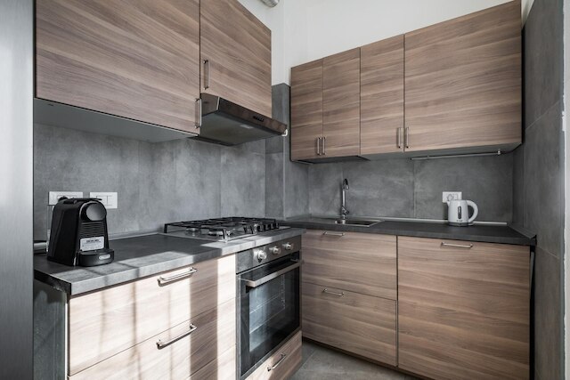 A・ポッキ・パッシ・ダラ・チッタ・ウニヴェルシタリア・バイ・ワンダフル・イタリー