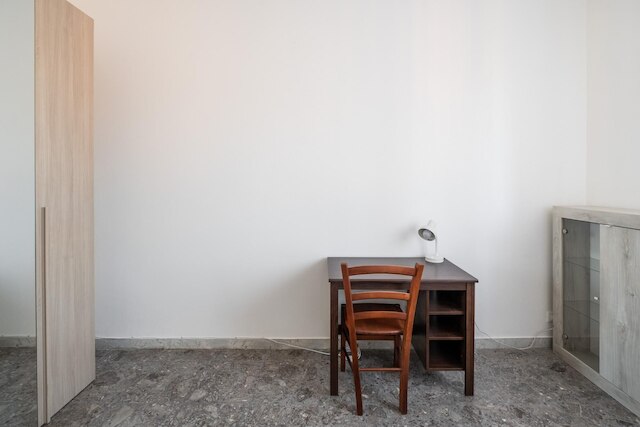 A・ポッキ・パッシ・ダラ・チッタ・ウニヴェルシタリア・バイ・ワンダフル・イタリー