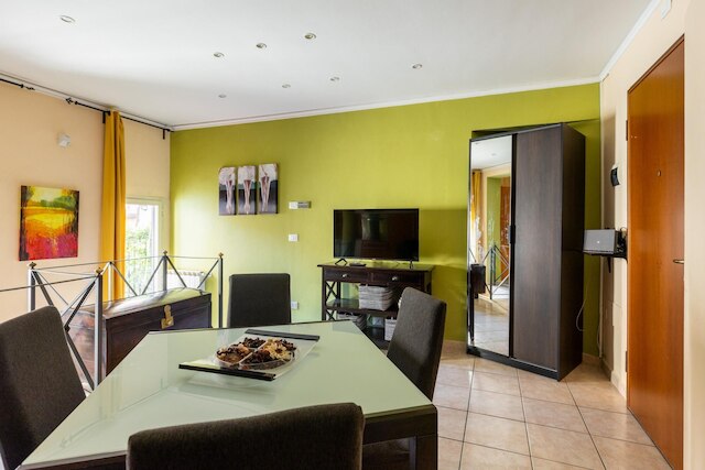 マサレンティ31 モダン デュプレックス バイ ワンダフル イタリー