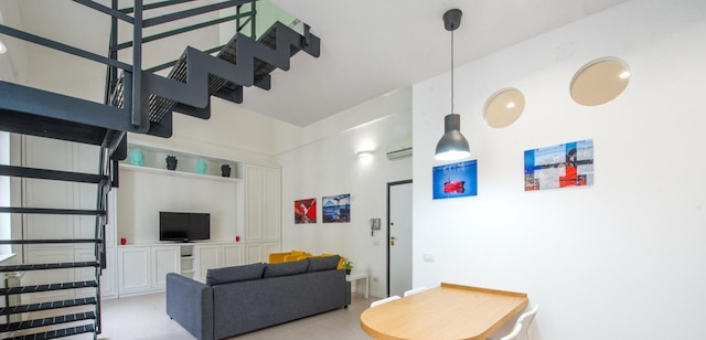 ロフト 18 バイ ワンダフル イタリー