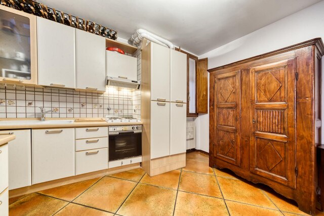 ピアッツァ・マジョーレ・デュプレックス・アパートメント・バイ・ワンダフル・イタリー