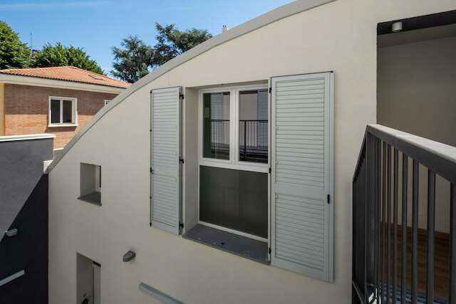 ジョルジ ホームズ バイ ワンダフル イタリア - クアルツォ