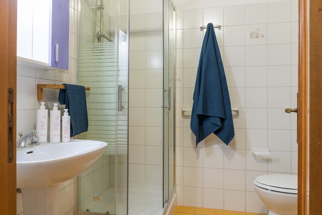 ワンダフルイタリーのクラシックスタイルのデュプレックスアパートメント