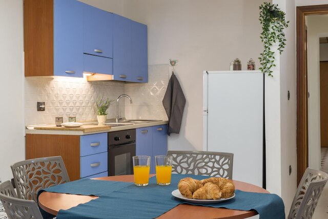 ワンダフルイタリーのクラシックスタイルのデュプレックスアパートメント